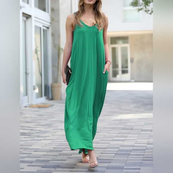 008 -NEW! Most Fabulous Boho V-Neck Cami Summer Maxi Dress w/adjustable straps - Picture 8 of 16